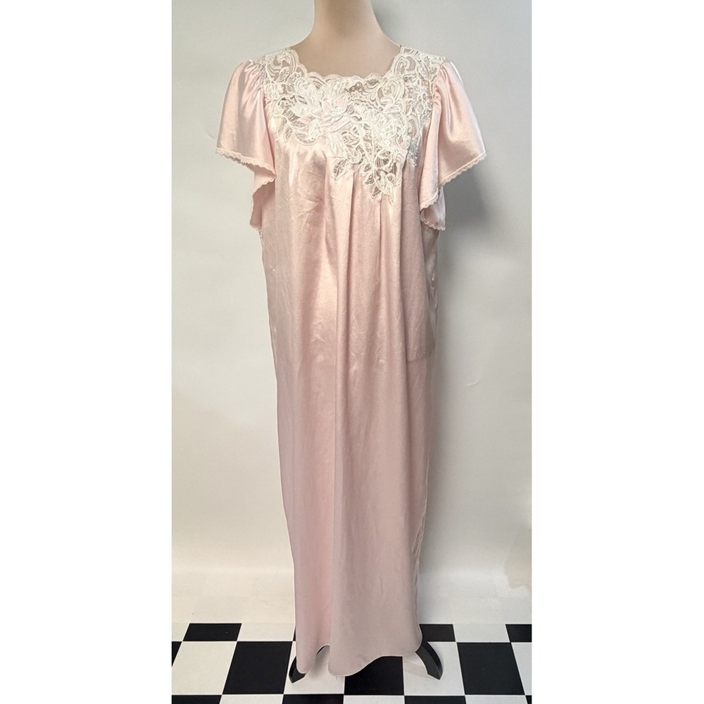 Vtg Natori Pink Satin Embroidered Nightgown Old Hollywood Glam Ethereal Medium
